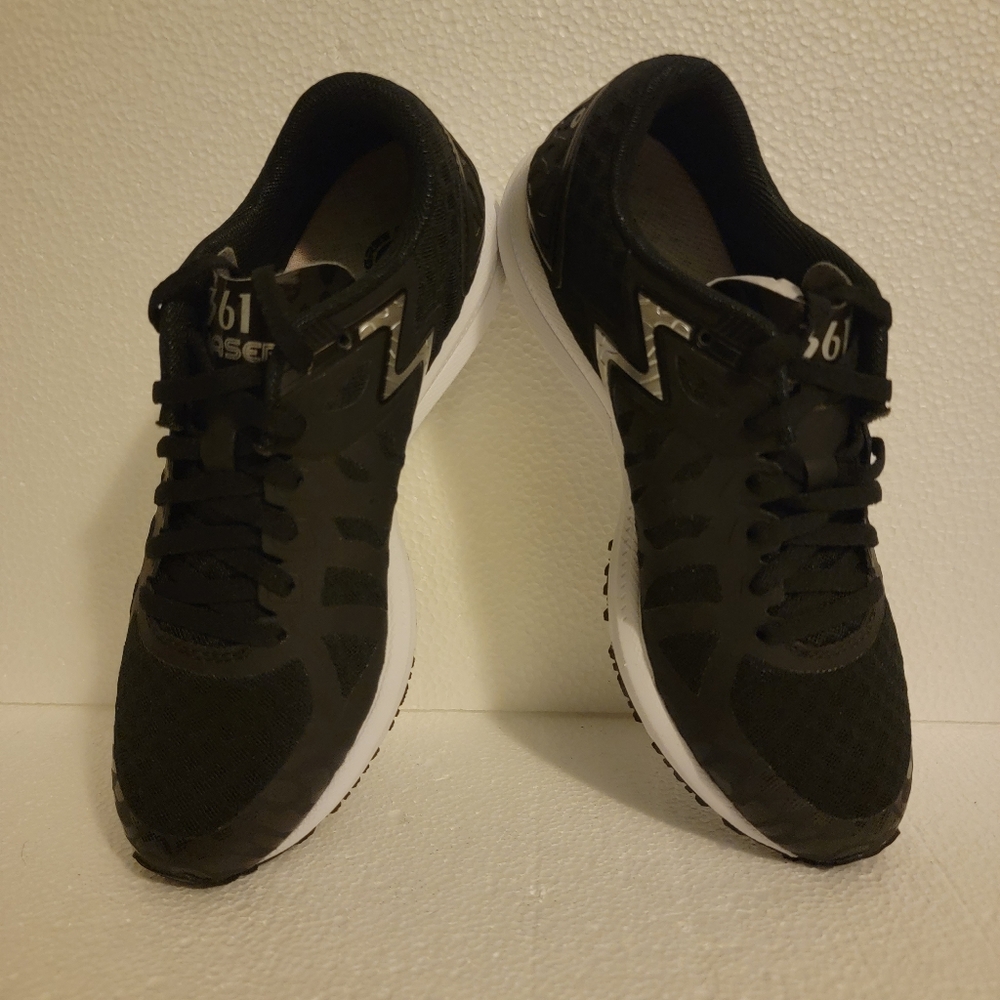361 Sneaker Shoes size 6 color Black Silver